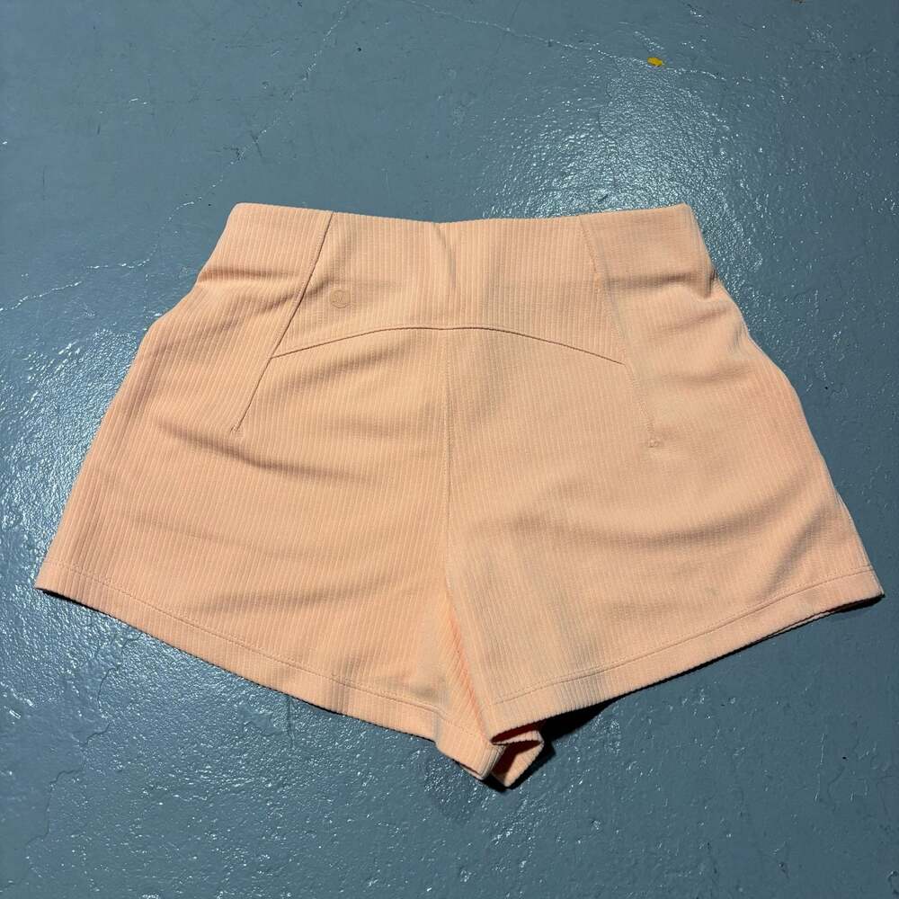 Lululemon Ribbed Softstreme High Rise Shorts - Picture 4 of 7